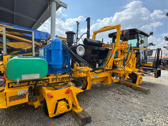 PLASSER AMERICAN PTT2000 TAMPER