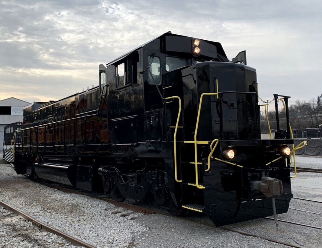 (2) SW1500 SWITCHER LOCOMOTIVES